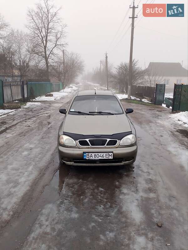 Седан Daewoo Lanos 2005 в Малой Виске