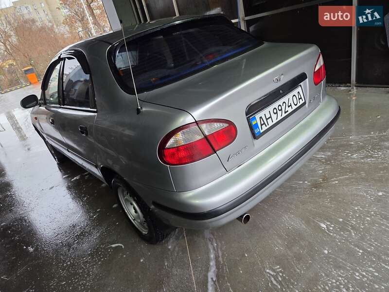 Седан Daewoo Lanos 1998 в Одессе