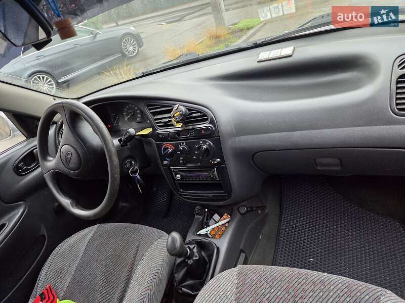 Седан Daewoo Lanos 1998 в Одессе