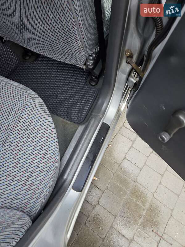 Седан Daewoo Lanos 1998 в Одессе