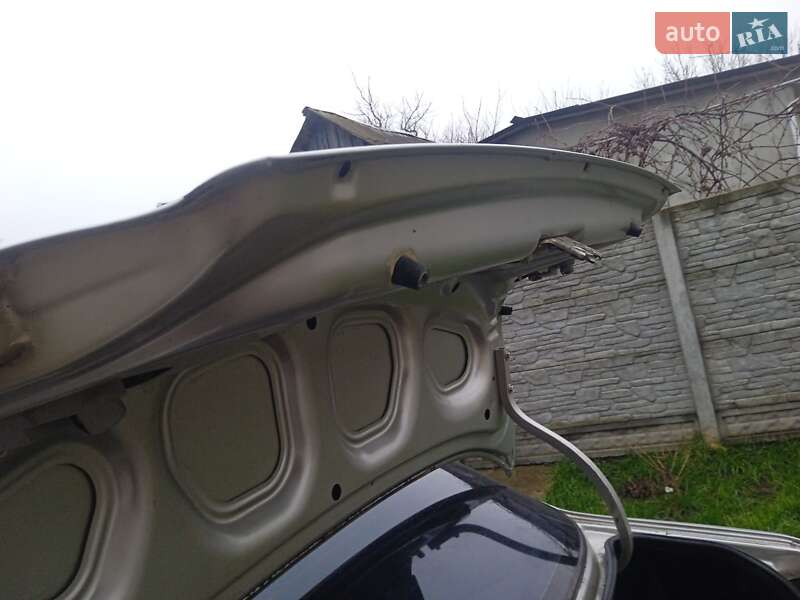 Седан Daewoo Lanos 2003 в Прилуках