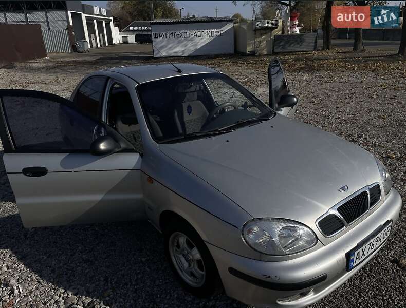Седан Daewoo Lanos 2003 в Лебедине