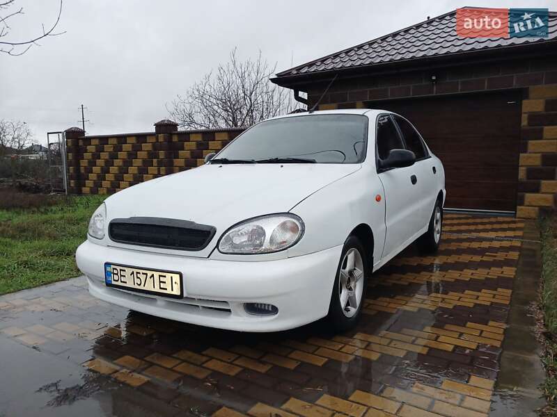 Седан Daewoo Lanos 2008 в Николаеве