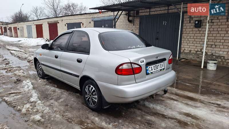 Седан Daewoo Lanos 2004 в Смеле
