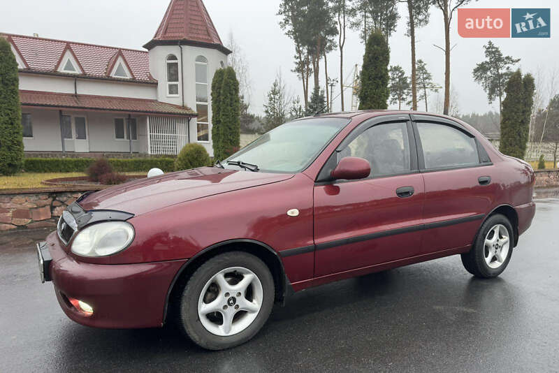 Седан Daewoo Lanos 2013 в Житомире