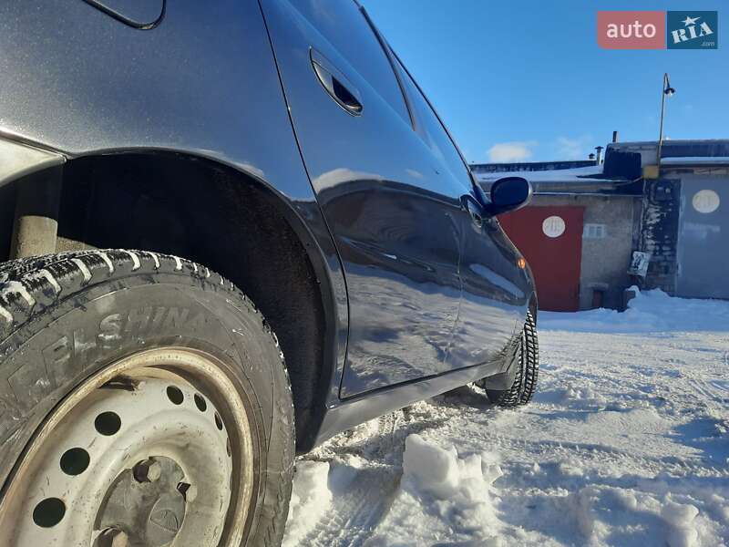 Седан Daewoo Lanos 2006 в Запорожье