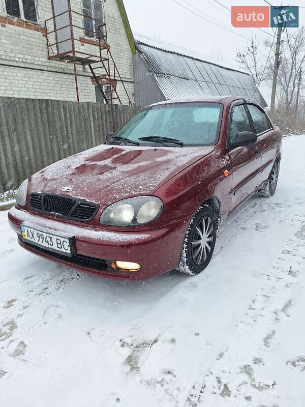 Седан Daewoo Lanos 1998 в Харькове