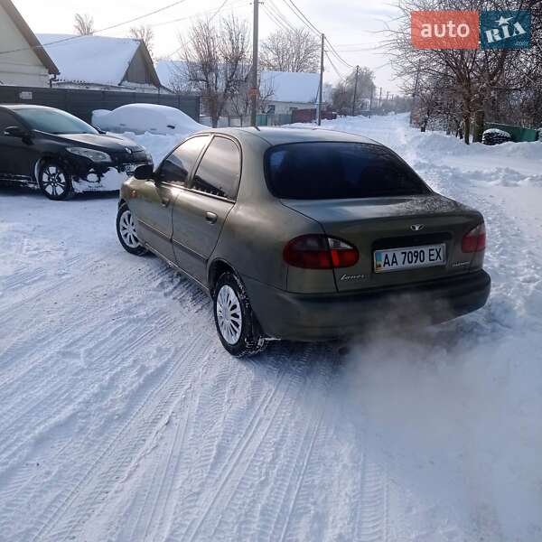 Седан Daewoo Lanos 2004 в Попельне