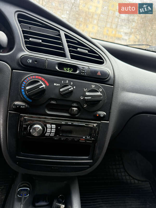 Седан Daewoo Lanos 2003 в Днепре фото 3 Седан Daewoo Lanos 2003 в Днепре