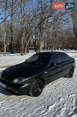 Седан Daewoo Lanos 2009 в Вольногорске