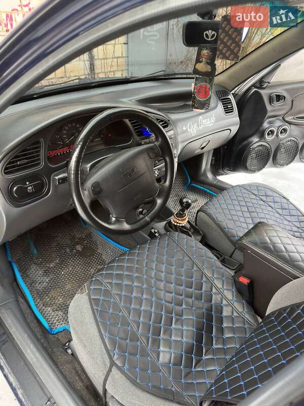Седан Daewoo Lanos 2004 в Черновцах