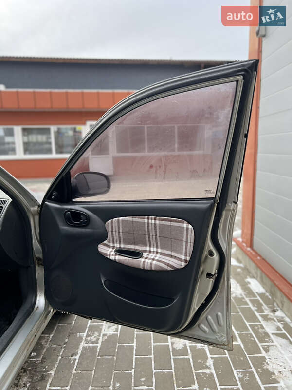 Седан Daewoo Lanos 2007 в Сумах