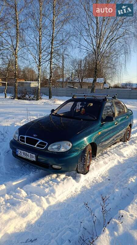 Седан Daewoo Lanos 2004 в Сновську