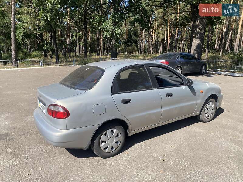 Седан Daewoo Lanos 2008 в Киеве