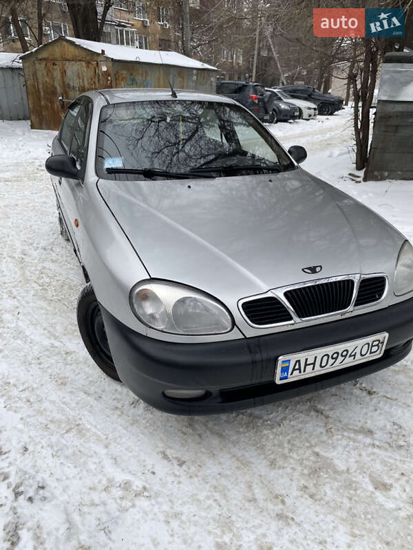 Седан Daewoo Lanos 2003 в Днепре