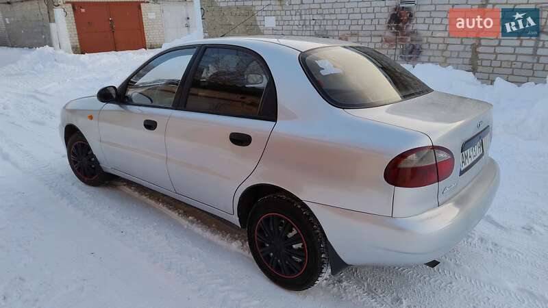 Седан Daewoo Lanos 2007 в Житомире
