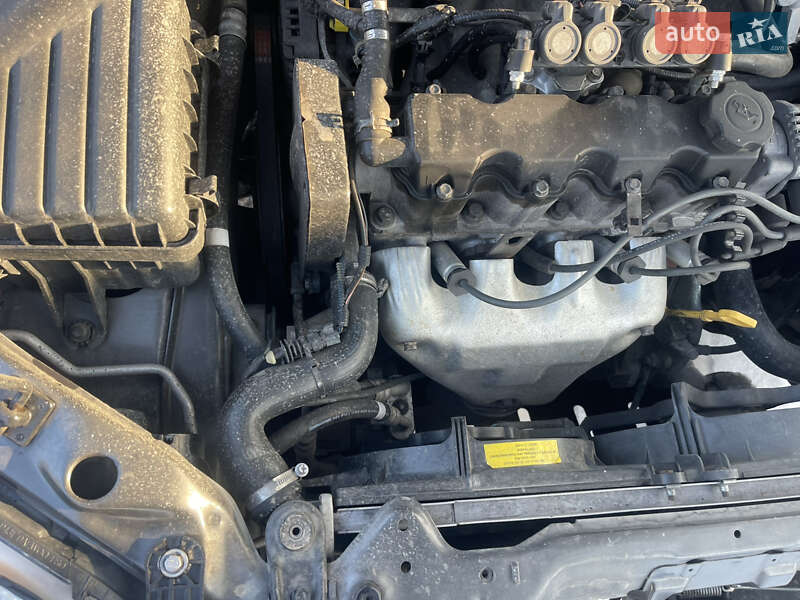 Седан Daewoo Lanos 2012 в Запорожье