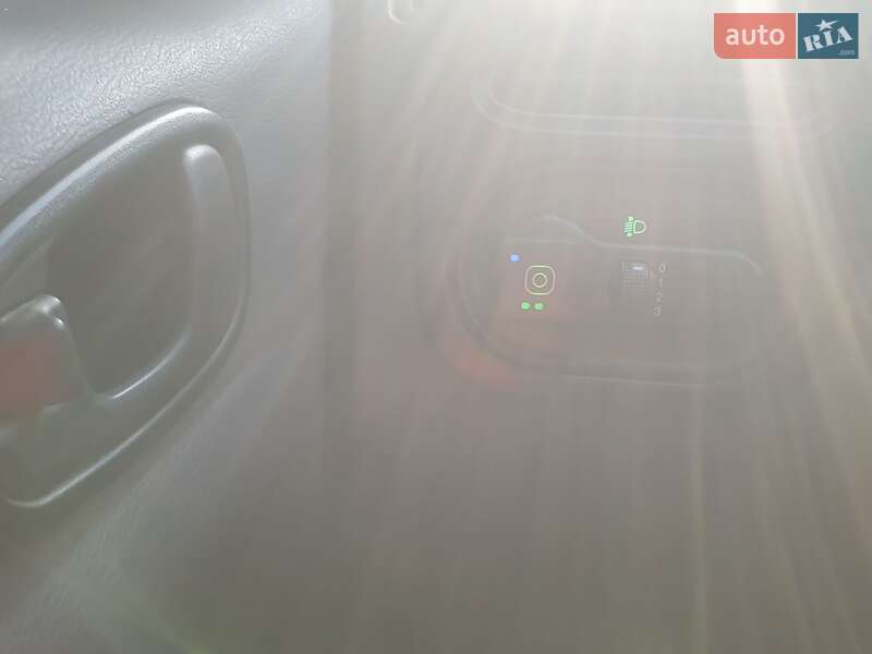 Седан Daewoo Lanos 2005 в Харькове