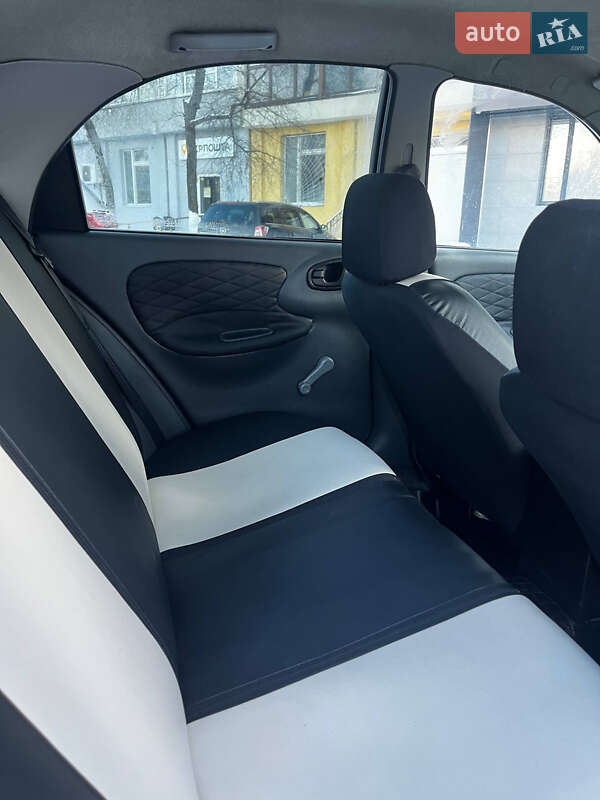 Хэтчбек Daewoo Lanos 2003 в Житомире