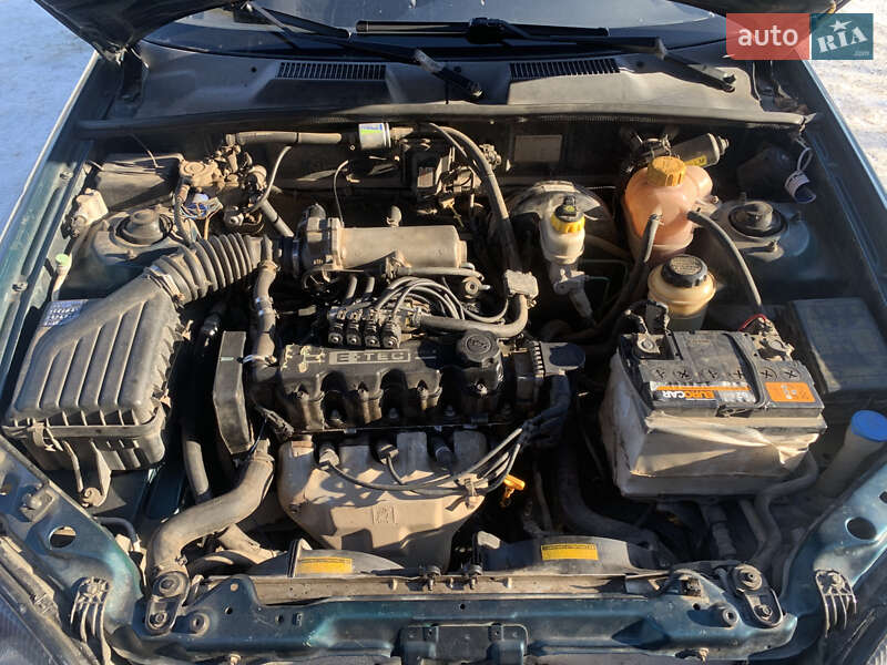 Седан Daewoo Lanos 2006 в Добротворе