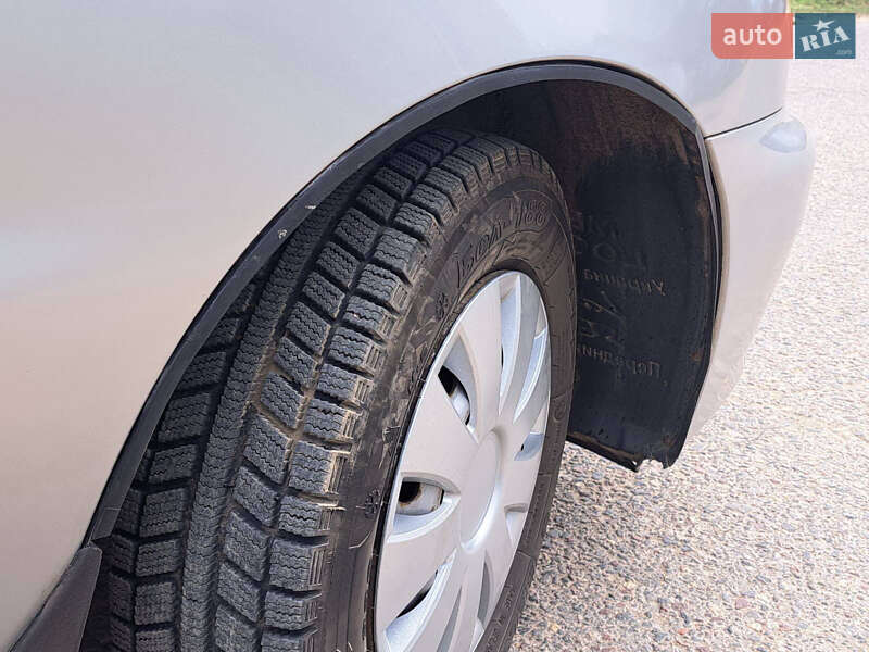 Седан Daewoo Lanos 2006 в Новій Одесі