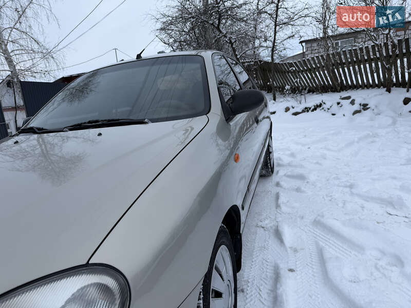 Седан Daewoo Lanos 2009 в Умани