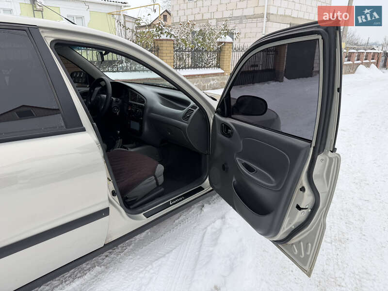 Седан Daewoo Lanos 2009 в Умани