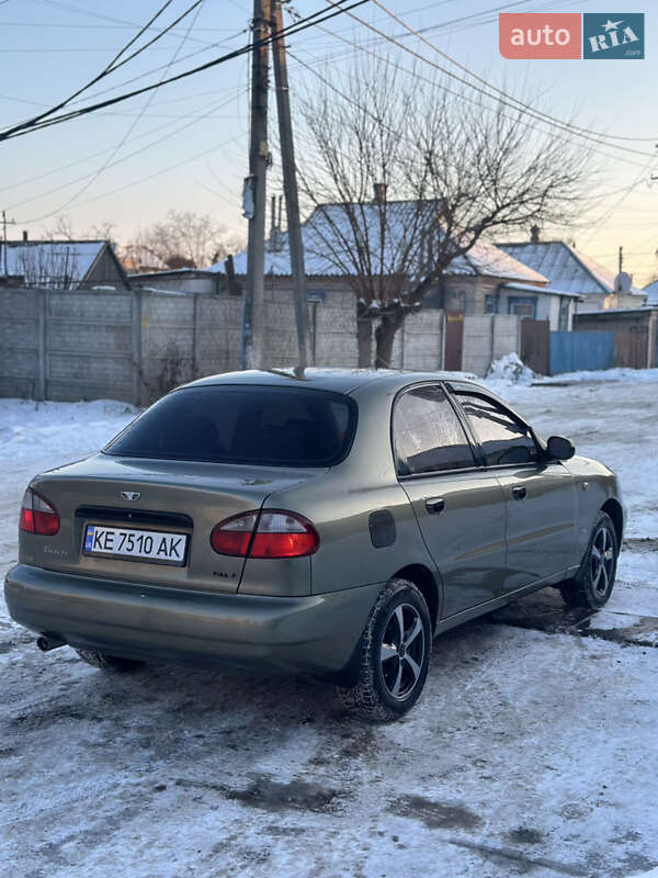 Седан Daewoo Lanos 2006 в Дніпрі