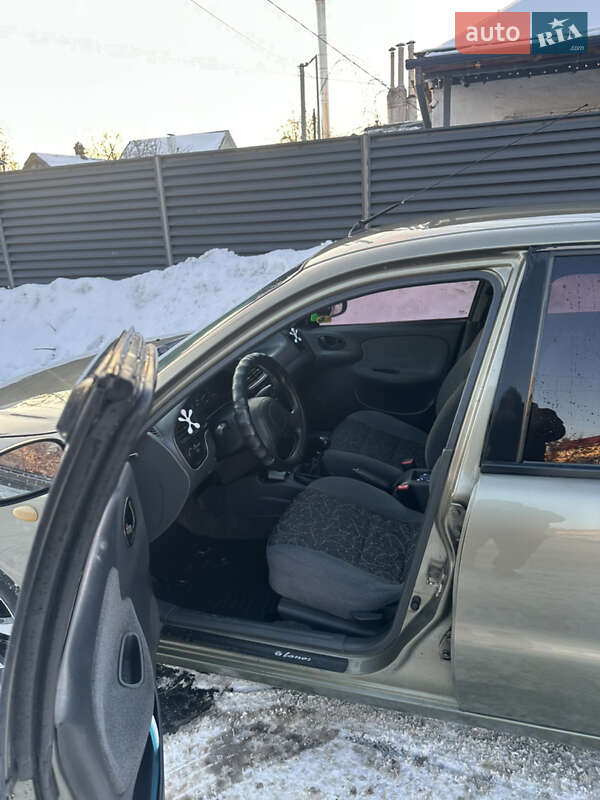 Седан Daewoo Lanos 2006 в Дніпрі