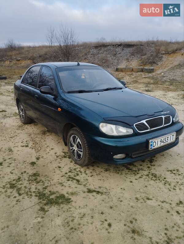 Седан Daewoo Lanos 2004 в Липовой Долине