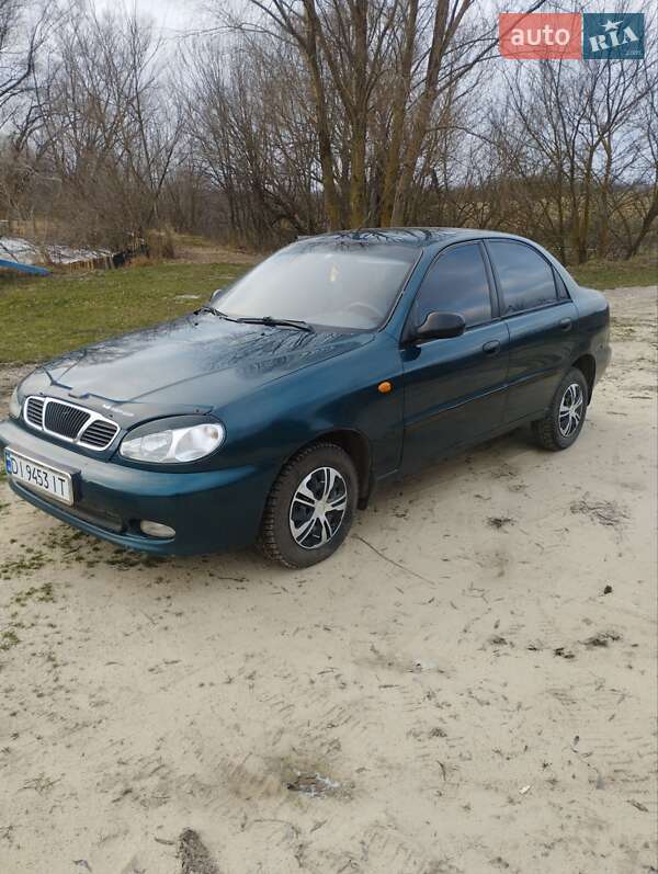 Седан Daewoo Lanos 2004 в Липовой Долине