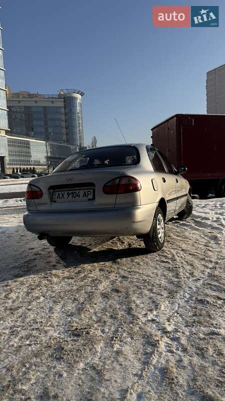 Седан Daewoo Lanos 2006 в Киеве