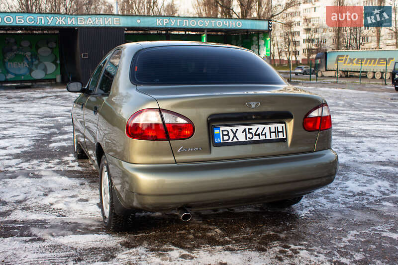 Седан Daewoo Lanos 2005 в Запоріжжі