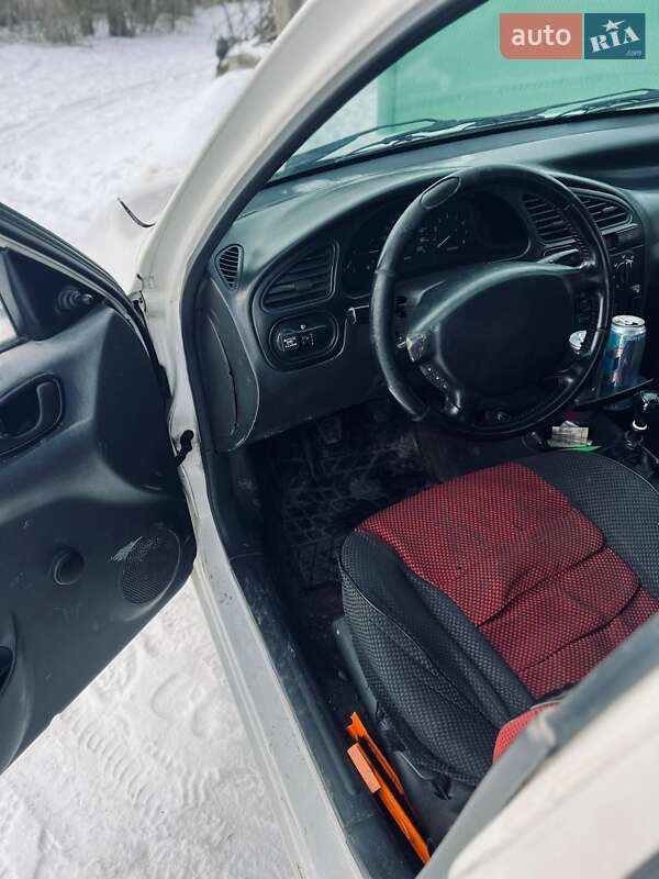 Седан Daewoo Lanos 2003 в Броварах