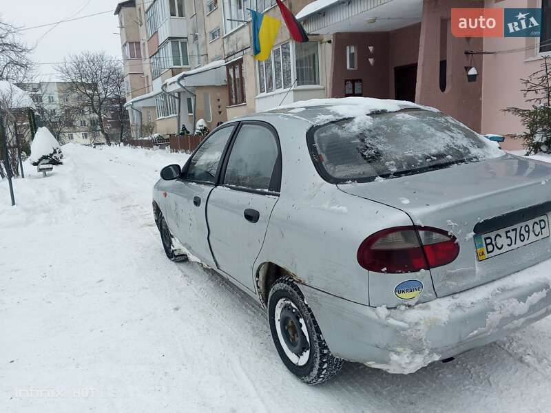 Седан Daewoo Lanos 2007 в Золочеве