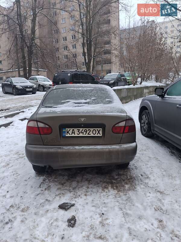 Седан Daewoo Lanos 2006 в Киеве