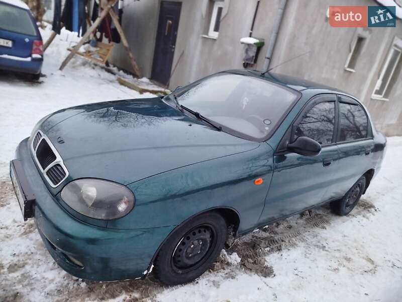 Седан Daewoo Lanos 2005 в Ровно