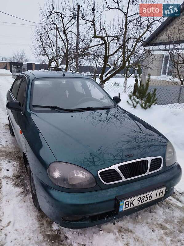 Седан Daewoo Lanos 2005 в Ровно