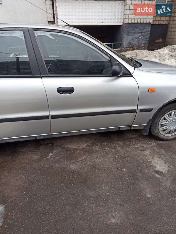 Седан Daewoo Lanos 2006 в Львові