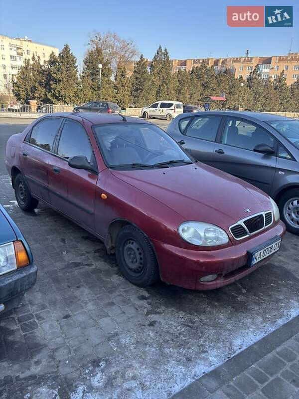 Седан Daewoo Lanos 2008 в Лохвиці
