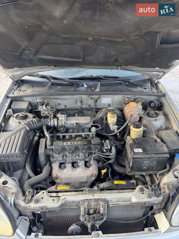 Седан Daewoo Lanos 2006 в Києві фото 16 Седан Daewoo Lanos 2006 в Києві