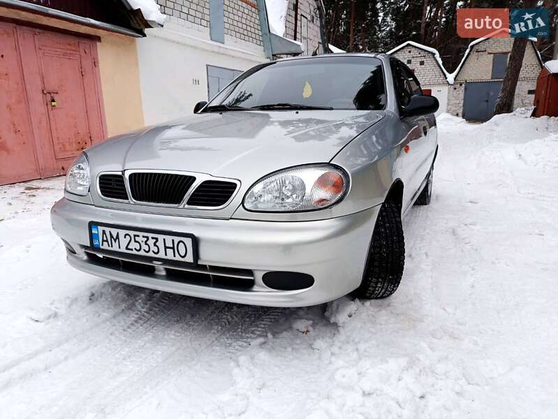 Седан Daewoo Lanos 2004 в Житомирі