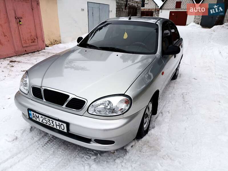 Седан Daewoo Lanos 2004 в Житомирі