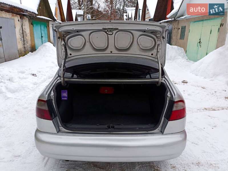 Седан Daewoo Lanos 2004 в Житомирі