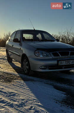 Седан Daewoo Lanos 2003 в Гребенке