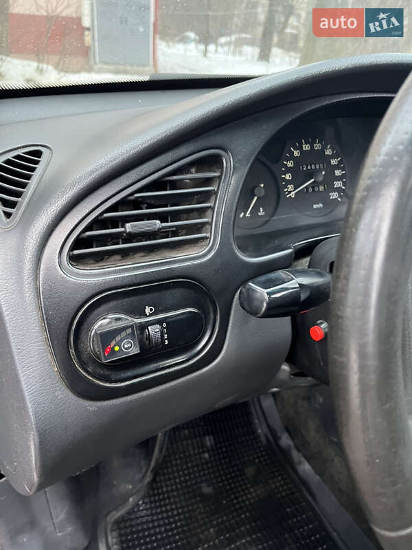 Седан Daewoo Lanos 2006 в Львове
