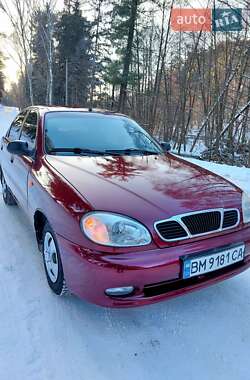 Седан Daewoo Lanos 2009 в Тростянце