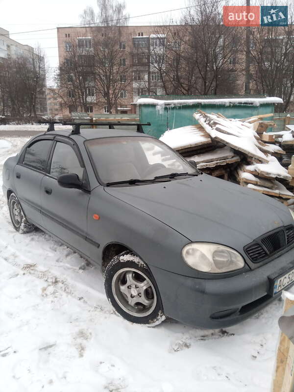 Седан Daewoo Lanos 2004 в Луцьку