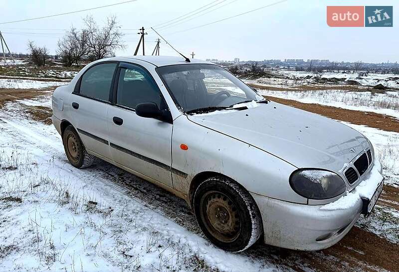 Седан Daewoo Lanos 2003 в Херсоне
