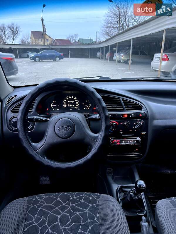 Седан Daewoo Lanos 2003 в Запорожье